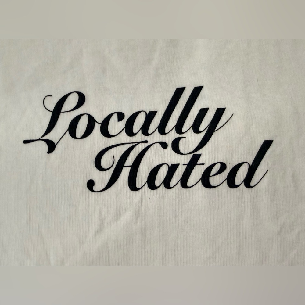 2 Women XS Tees: PS LA California White "Locally Hated" & green White Fable - Picture 5 of 14